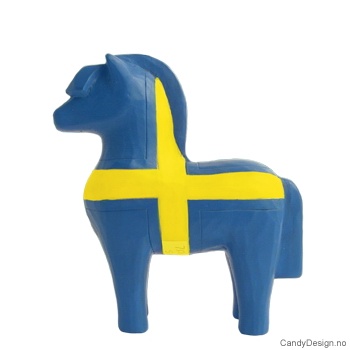 Treskåret fjording i svenske farger