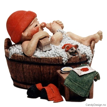 Stor nisse i badestamp