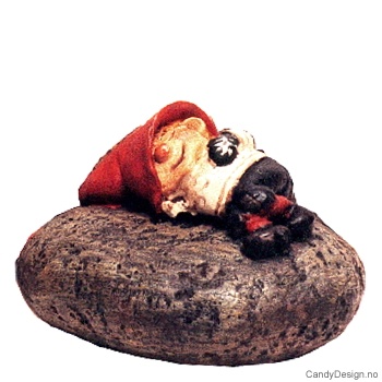 Julenisse figur på stein