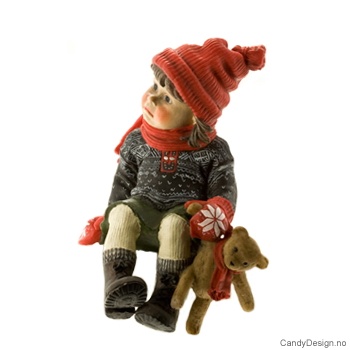 Kantsittende Julebarn - Pike med bamse