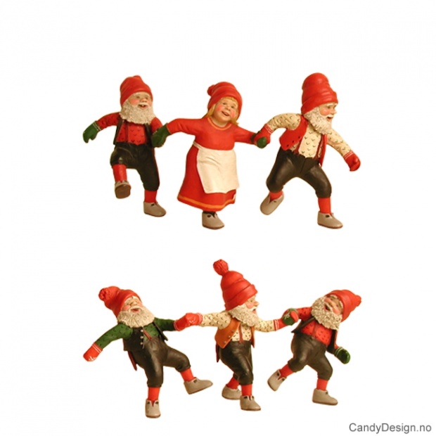 Dansende nisser på rekke assortert