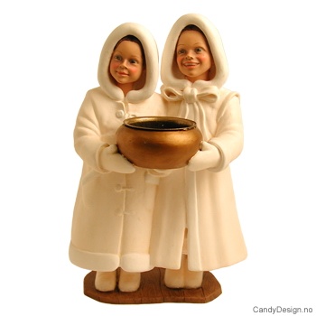 To piker sammen med telys