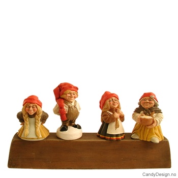 Sett med 4 korker med skøyernisser