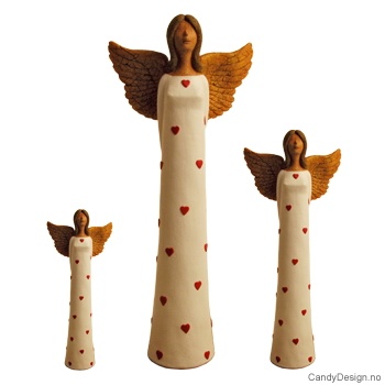 3 engler i sett (røde hjerter)