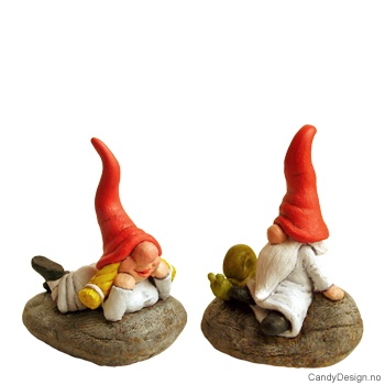 Små hvite nisse figurer på stein assortert