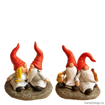 Små hvite nisse figurer på stein assortert