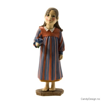 Pike i blå og orange kjole