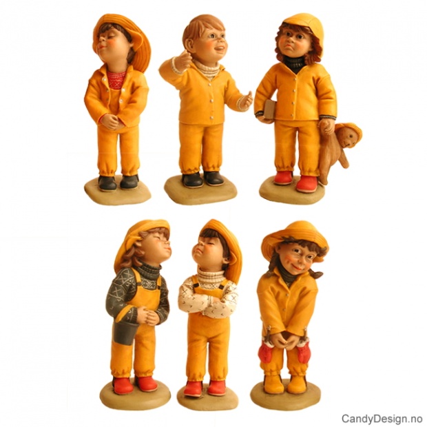 Regntøybarn medium stående assortert