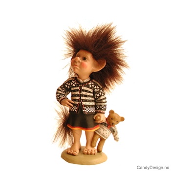 Lite stående troll med genser