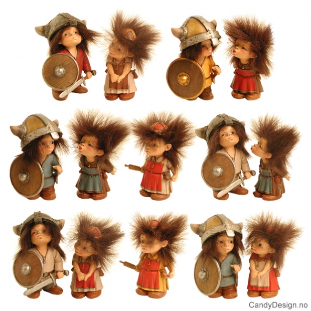 Store forelskede vikingebarn enkle figurer med fluffy hår -  assortert