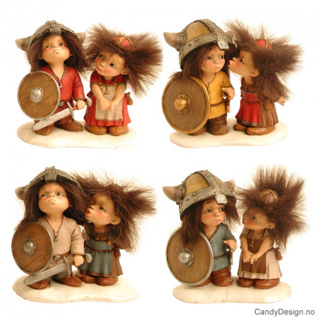 Store forelskede vikingebarn med fluffy hår i par  - 4 stk. assortert