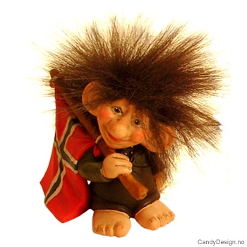 Troll med Norsk flagg - grønn genser