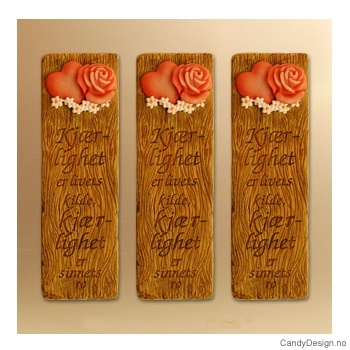 Kjærlighetsord magnet i trefarge - Kjærlighet er livets kilde, kjærlighet er sinnets ro